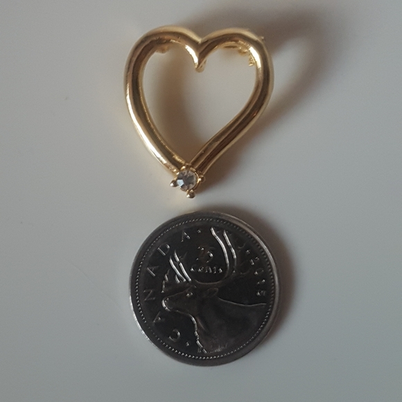 Heart Brooch - Picture 12 of 12